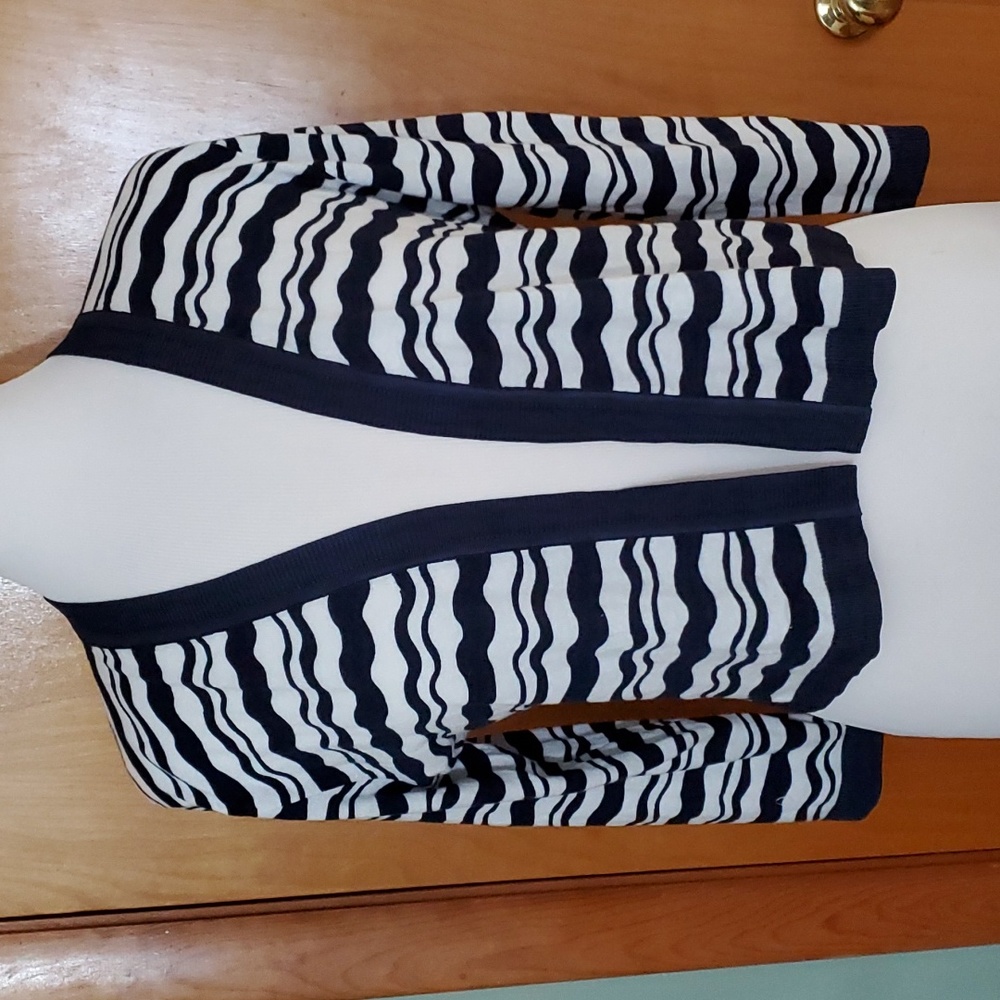 NWT Ann Taylor Wave Open Cardigan - Navy & White - Size M - online exclusive